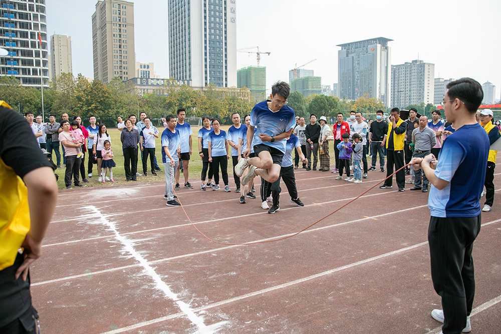 16357587299088301Y1q.jpg 039.jpg